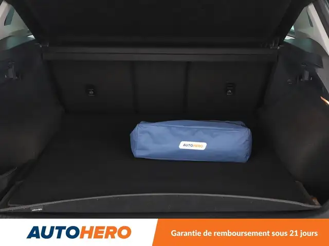 Volkswagen Tiguan view 17