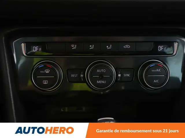 Volkswagen Tiguan view 24