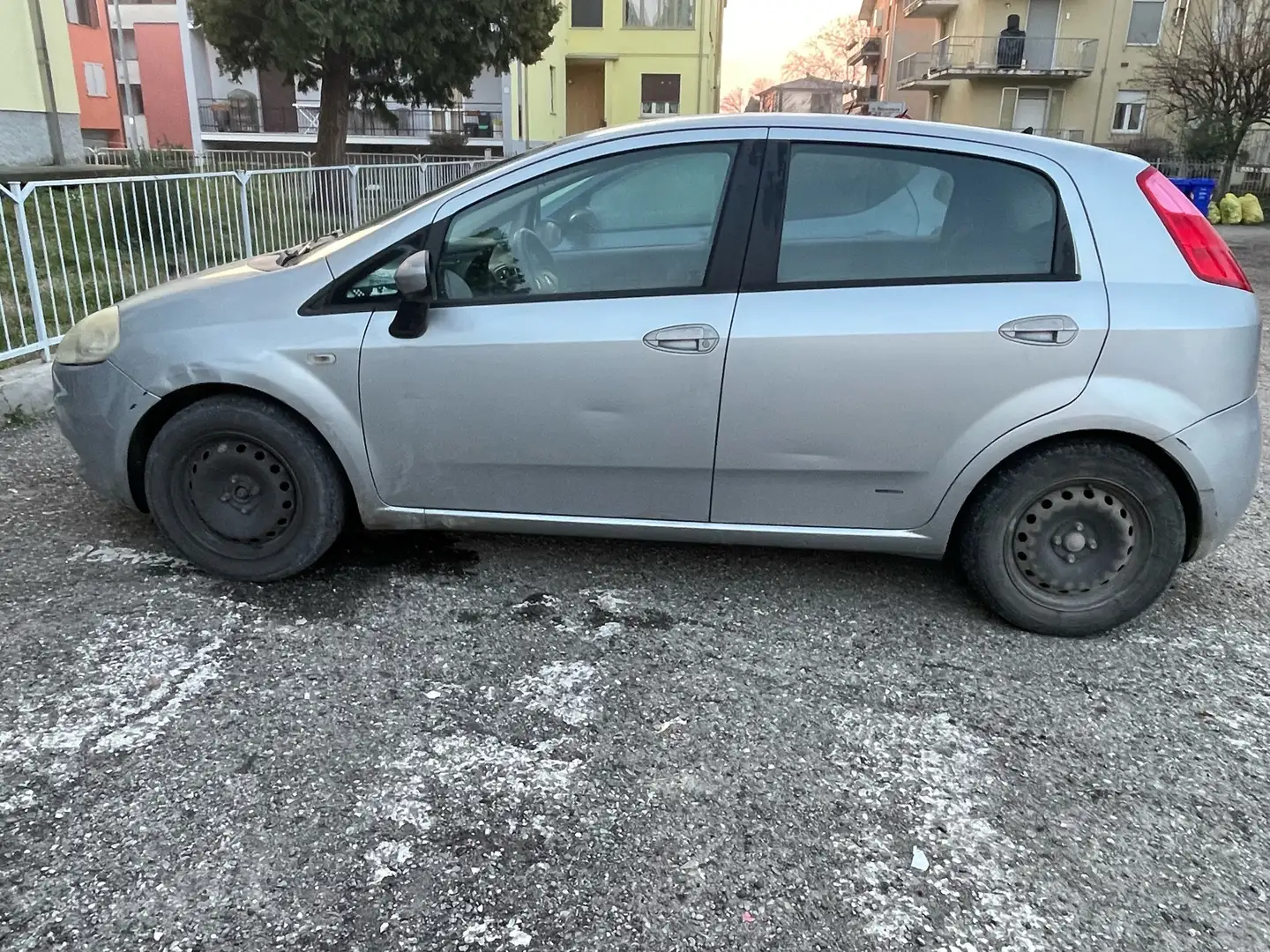 Fiat Grande Punto - 2