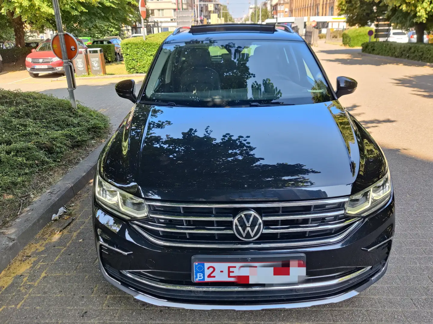 Volkswagen Tiguan Tiguan 2.0 TDi SCR 4Motion Active DSG Noir - 1