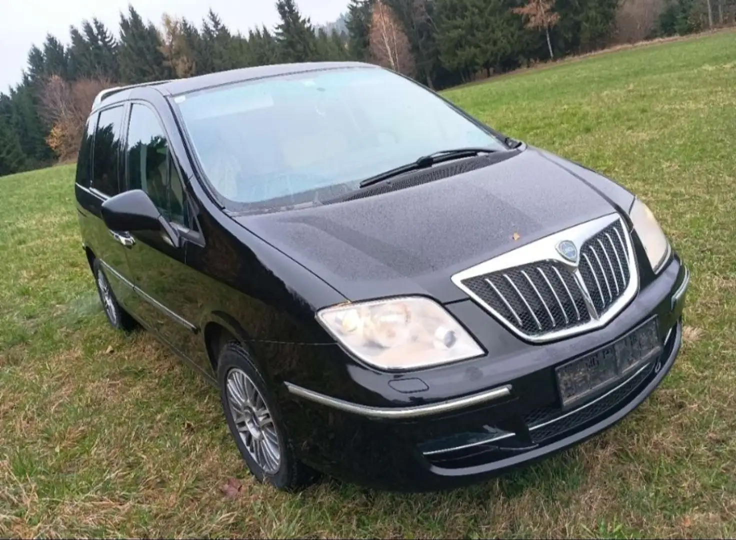 Lancia Phedra 2,0 JTD 16V DPF Noir - 1