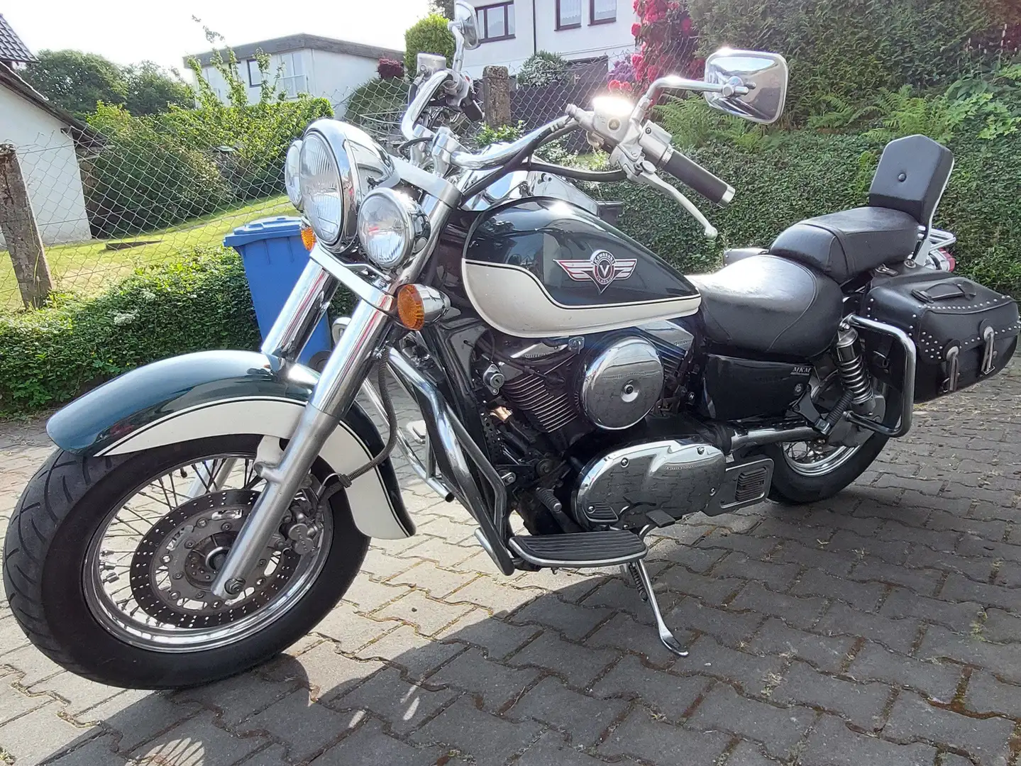 Kawasaki VN 1500 Classic Vert - 1