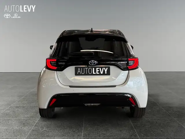 Toyota Yaris view 5