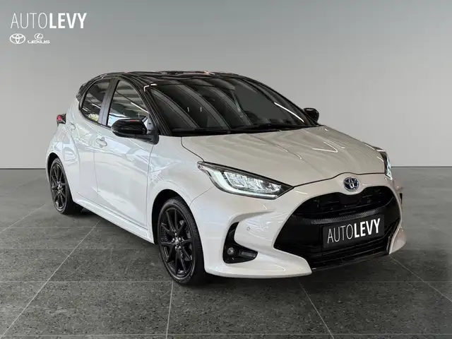 Toyota Yaris view 8