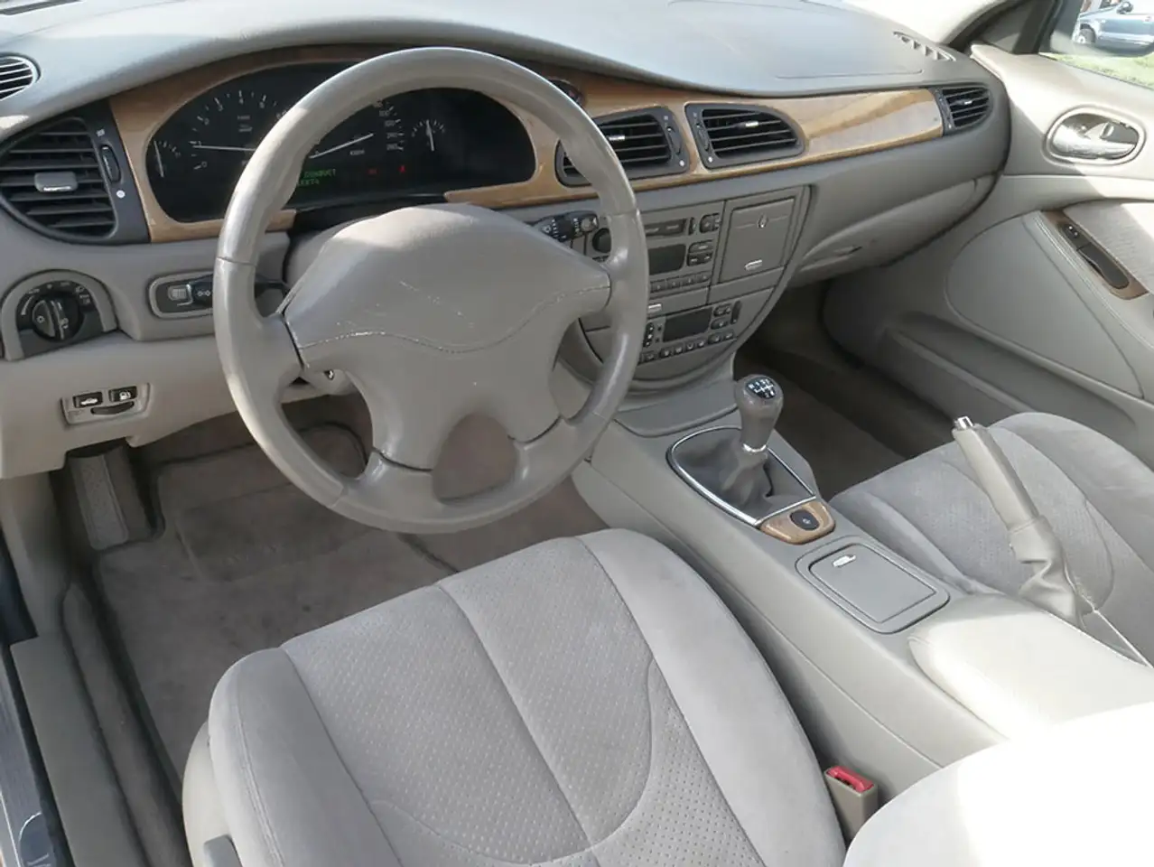 Jaguar S-Type 3.0 V6, foto 10