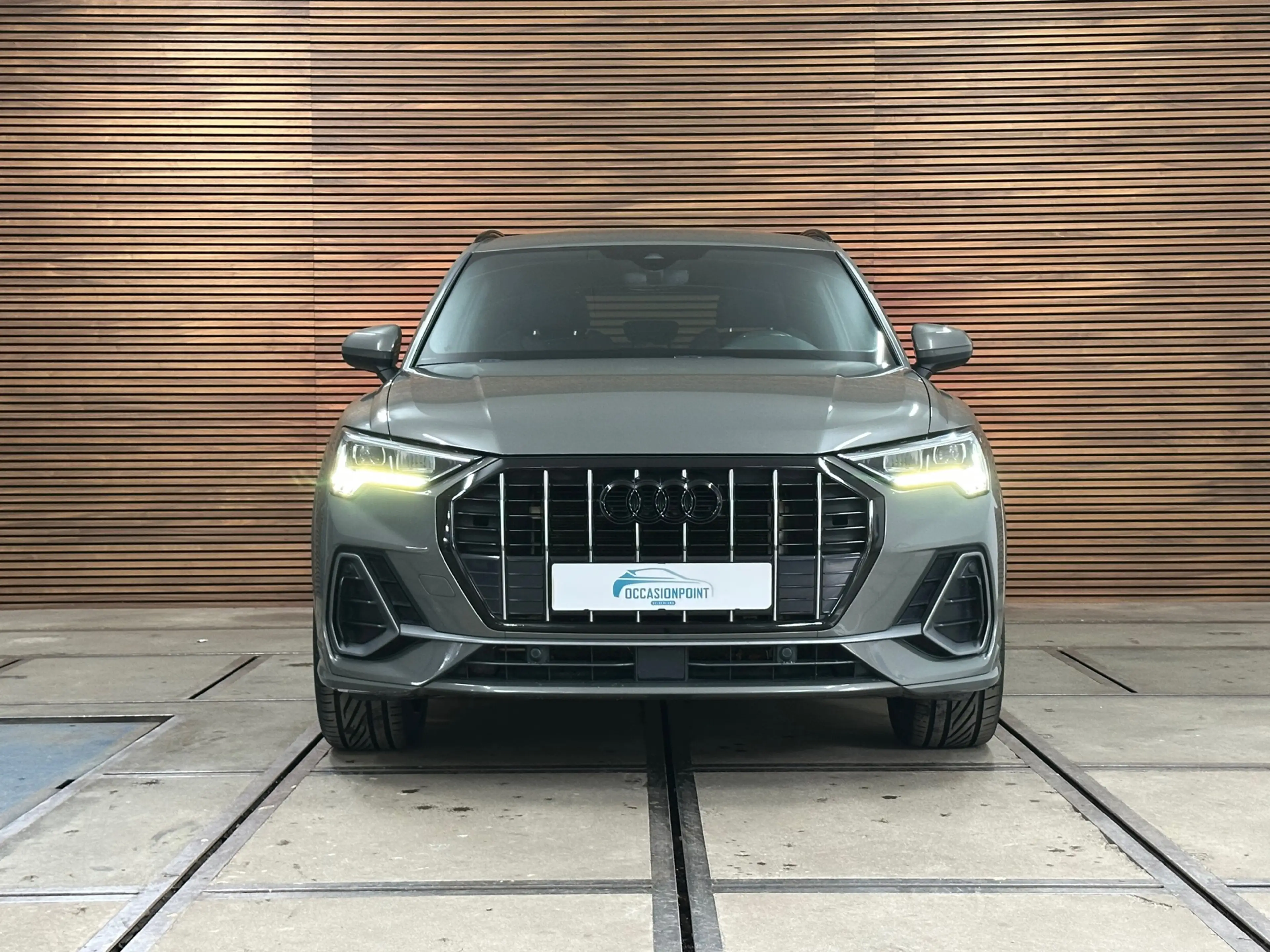 Audi Q3 45 TFSI e S-Line edition | Chronos Grey | ACC | LE — photo 12