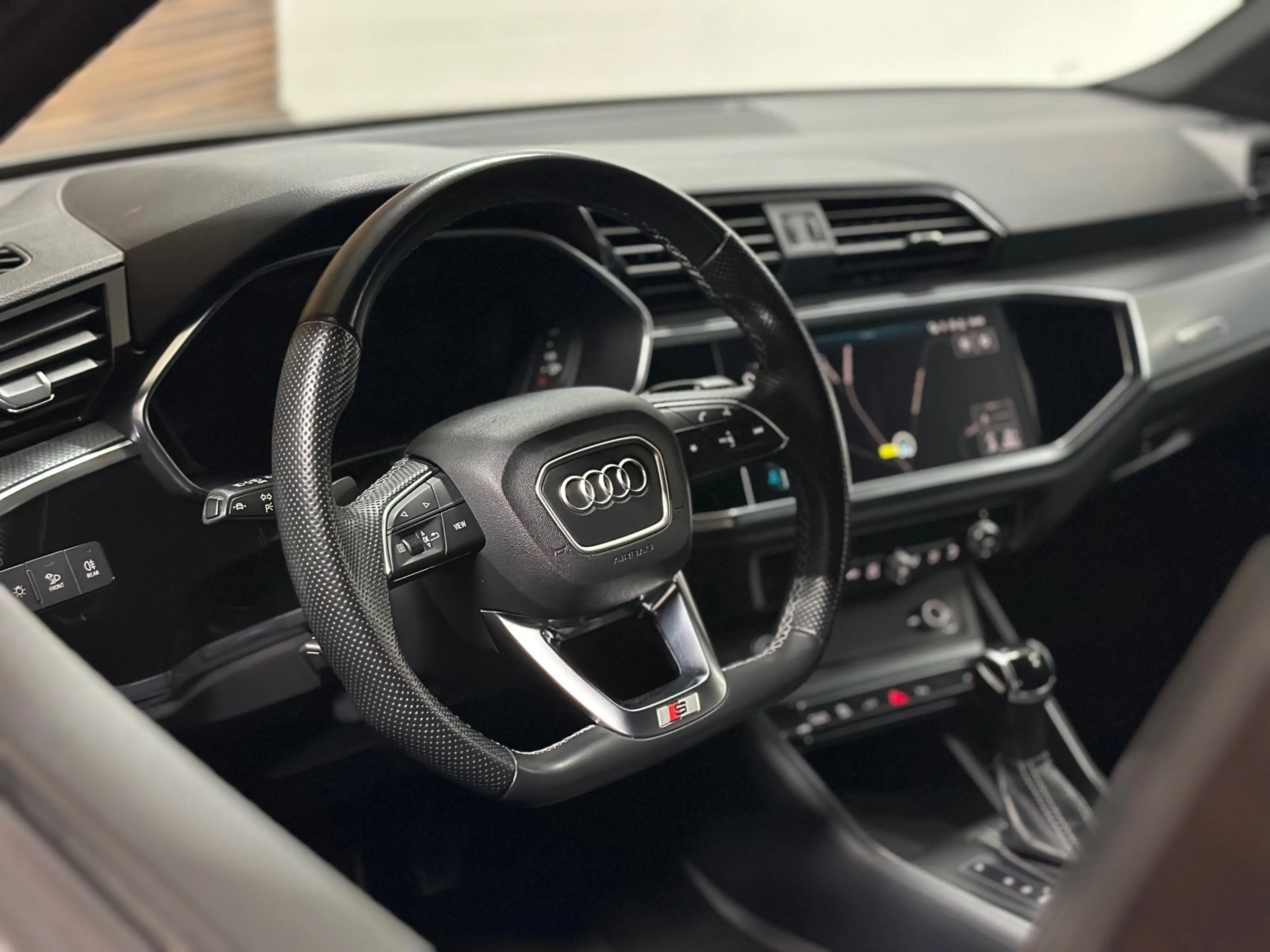 Audi Q3 45 TFSI e S-Line edition | Chronos Grey | ACC | LE — photo 2