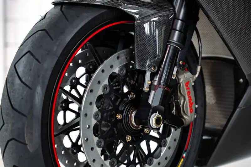 MV Agusta F4 - foto 5