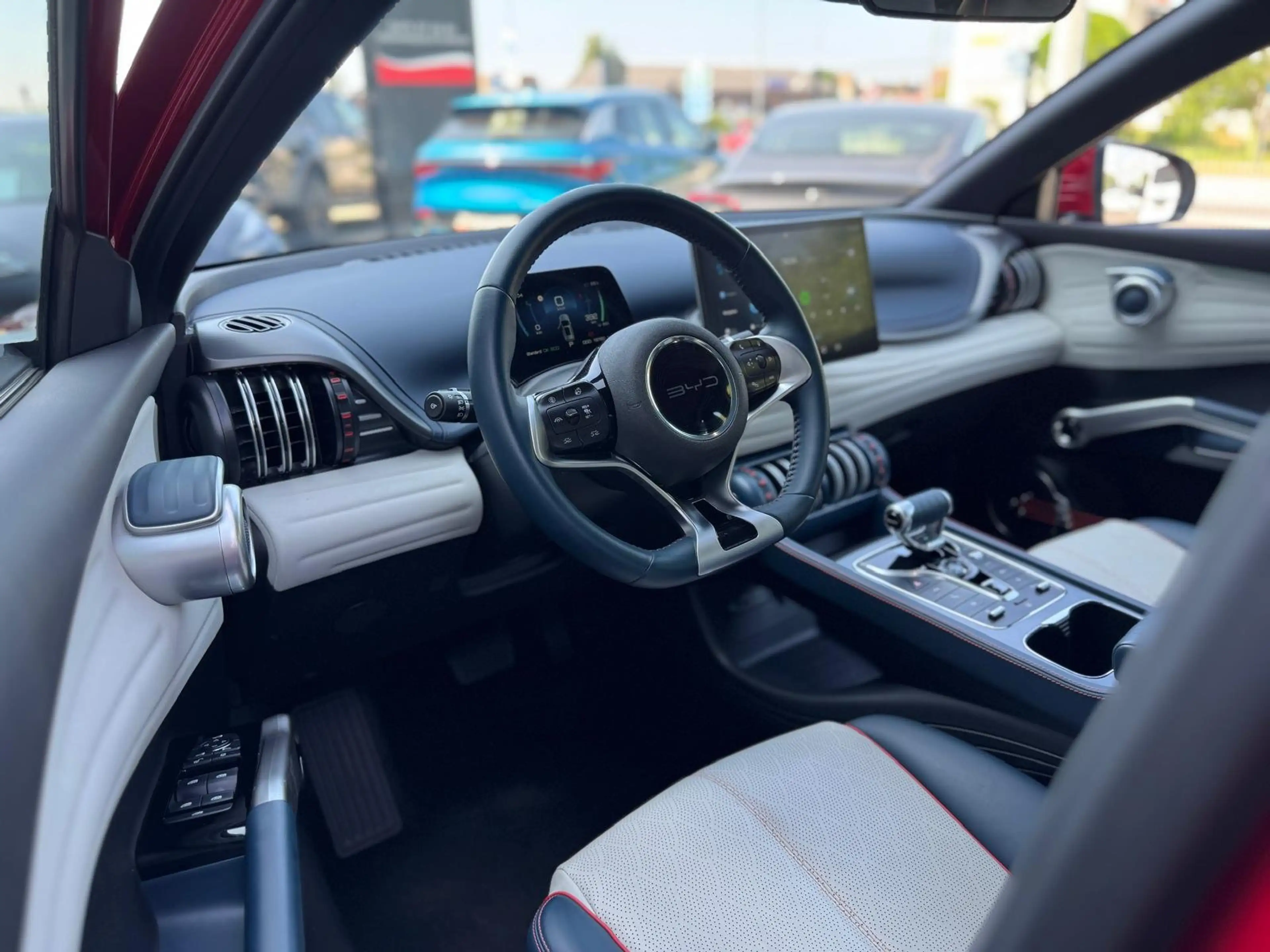 BYD Atto 3 2023 COMFORT / 18.715 km / RED / APPLE CARPL — photo 15