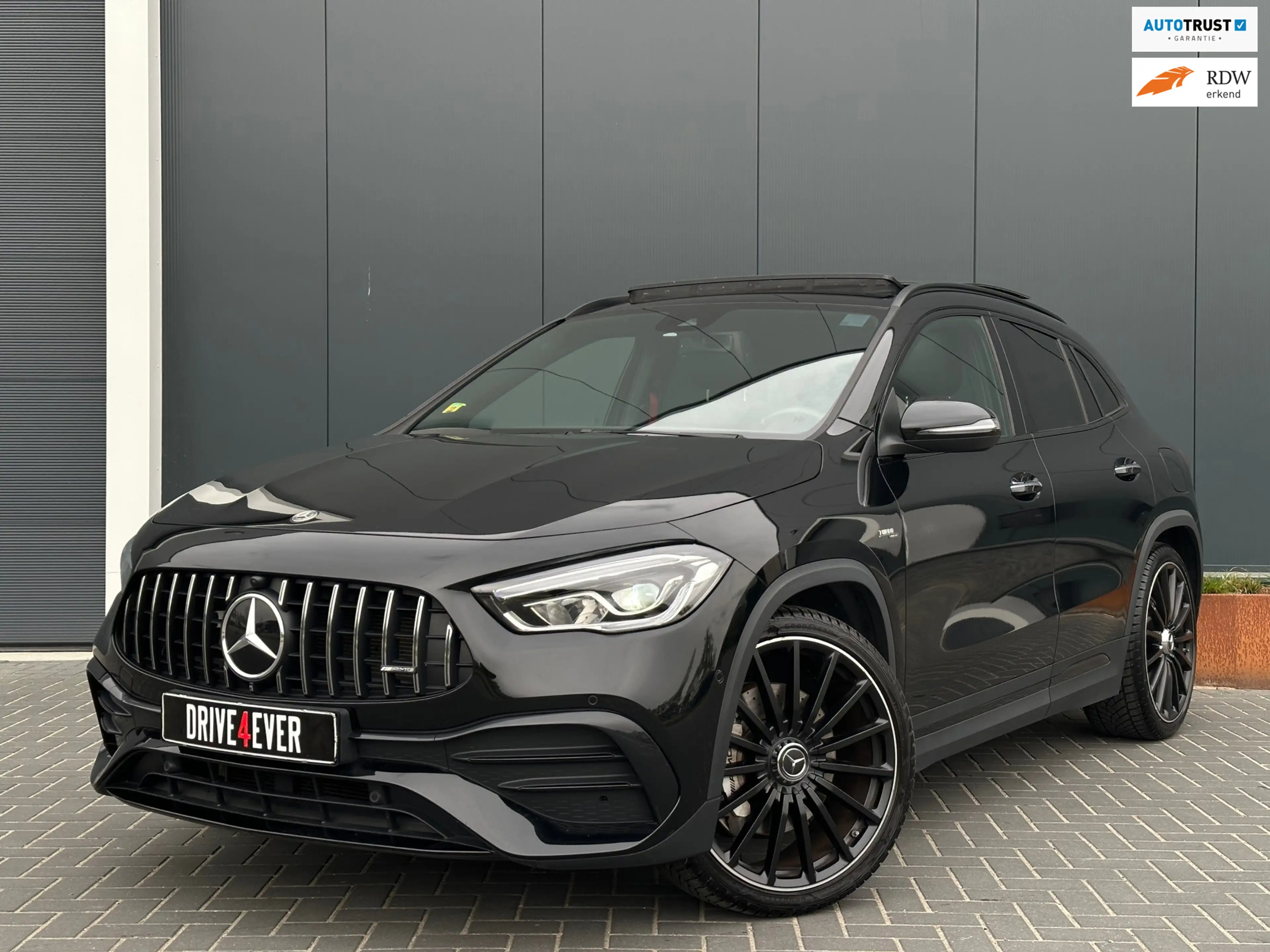 Mercedes-Benz GLA 35 AMG 4MATIC FULL PANO|LAGE KMSTAND|LEDER|SPORTVELGEN