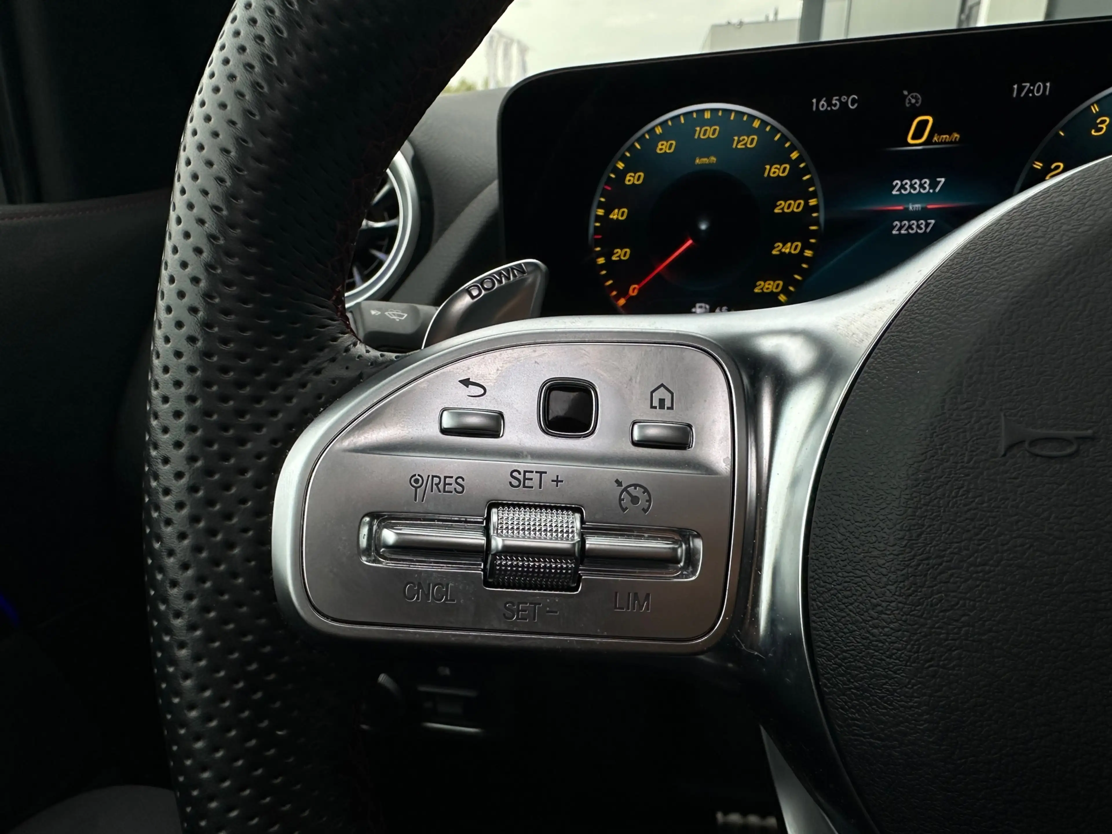Mercedes-Benz GLA 35 AMG 4MATIC FULL PANO|LAGE KMSTAND|LEDER|SPORTVELGEN — photo 14