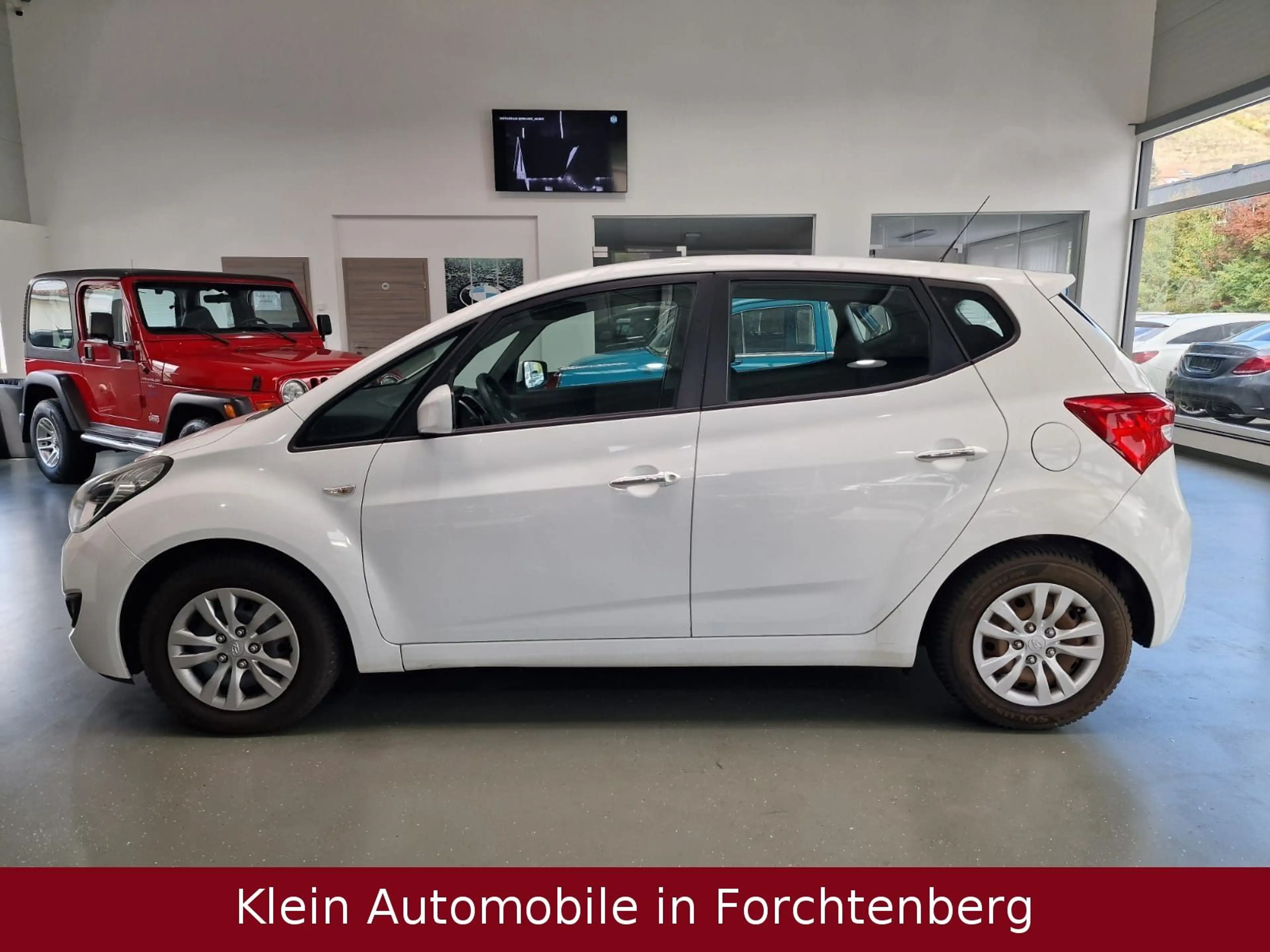 Hyundai iX20 blue Classic Klimaanlage — photo 3
