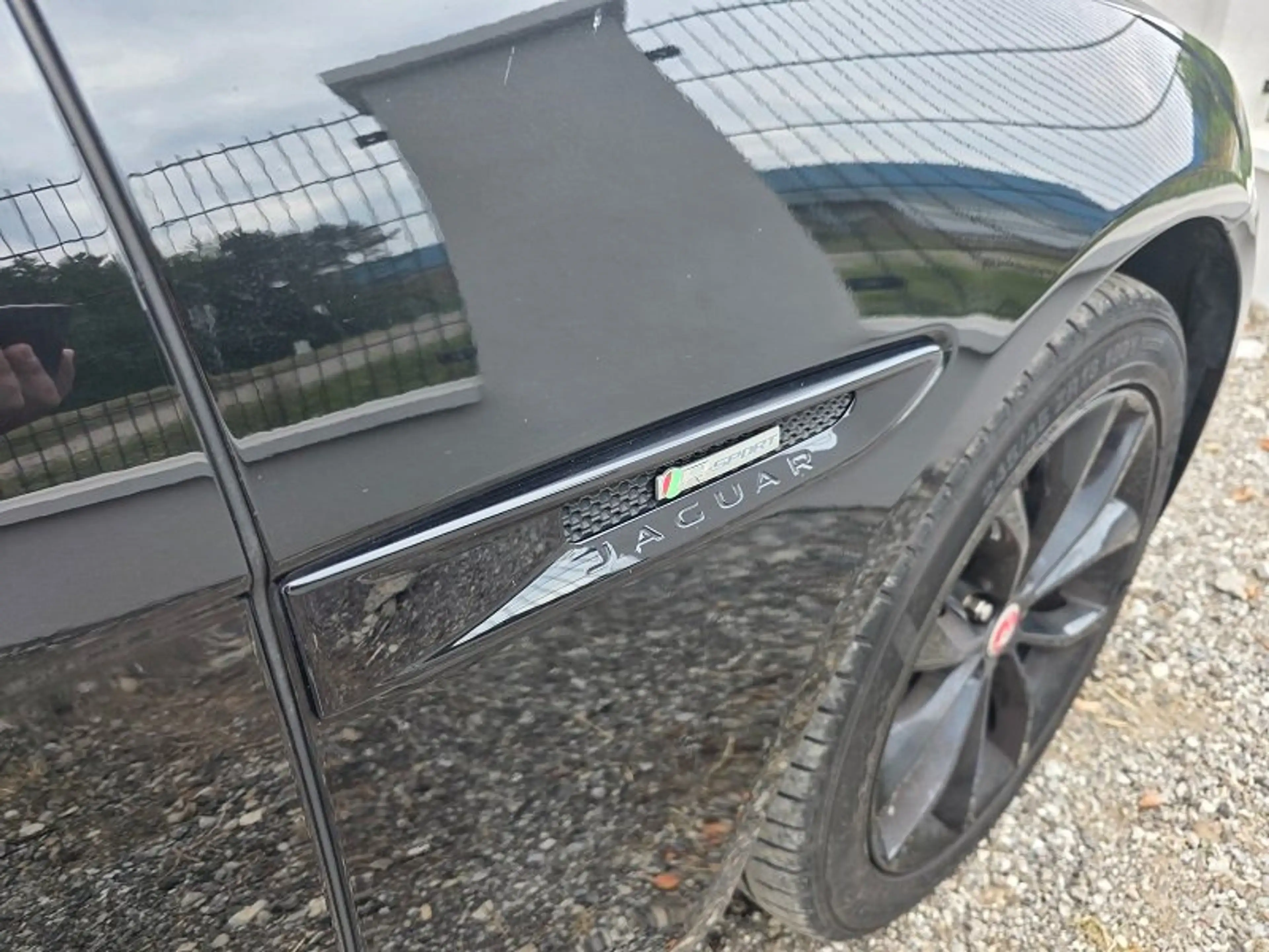 Jaguar XF XF 20d AWD R-Sport Aut. — photo 5
