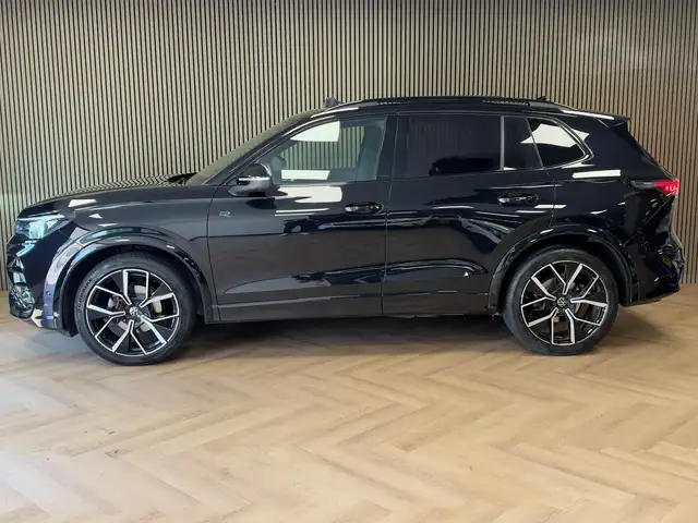 Volkswagen Tiguan view 10