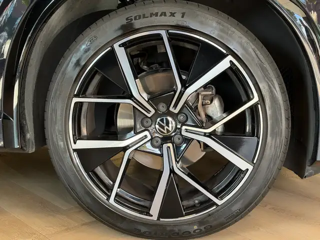 Volkswagen Tiguan view 7
