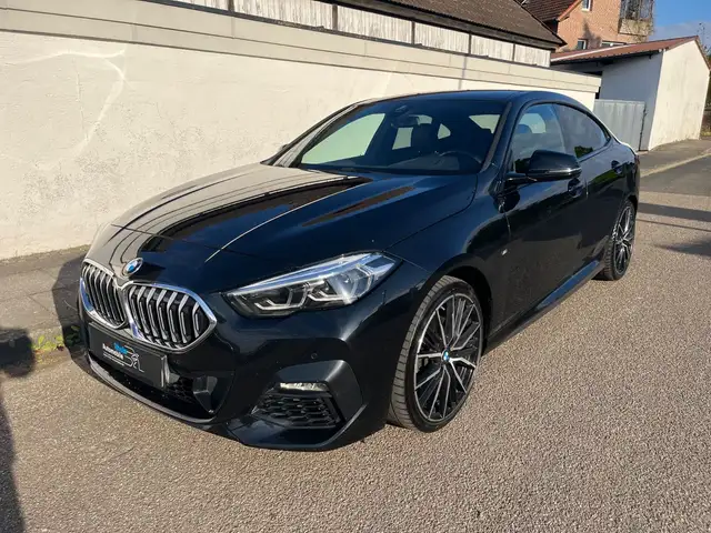 BMW 218d Gran Coupe M SPORTPAKET NAVI LED HUD 19Zoll