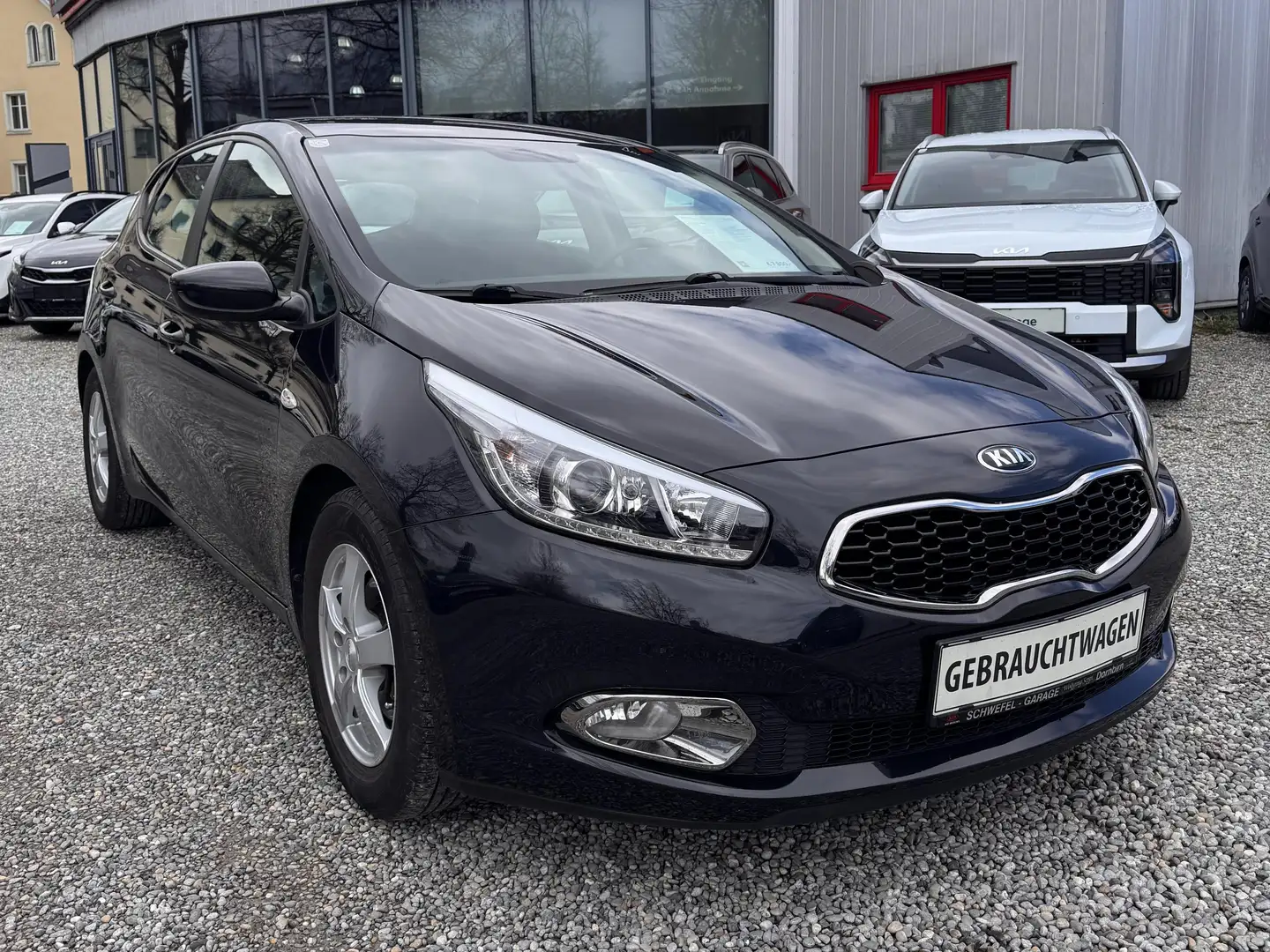 Kia Ceed / cee'd Cool Ö-Paket Schwarz - 2