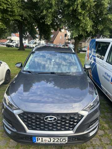 Imagine Hyundai TUCSON 1.6 Turbo 2WD