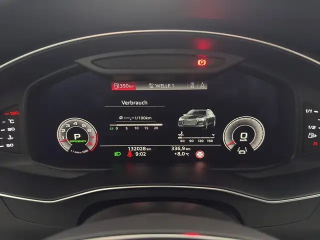 Audi A6 view 9