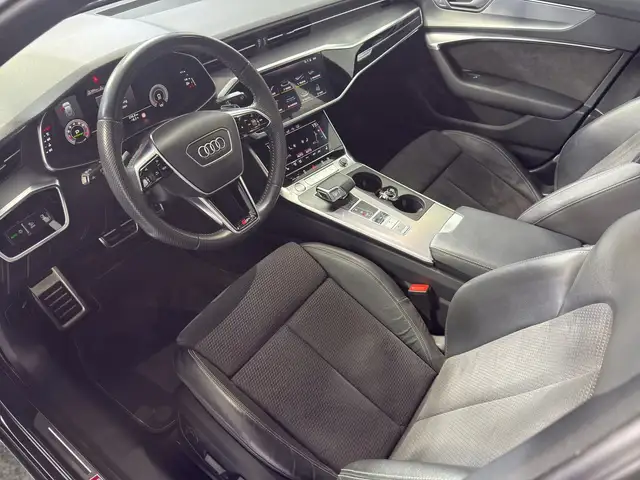 Audi A6 view 6