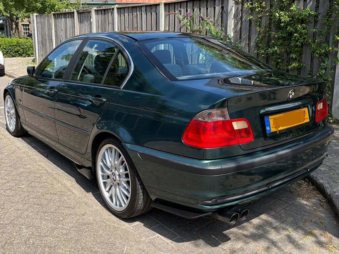 BMW 323, foto 4