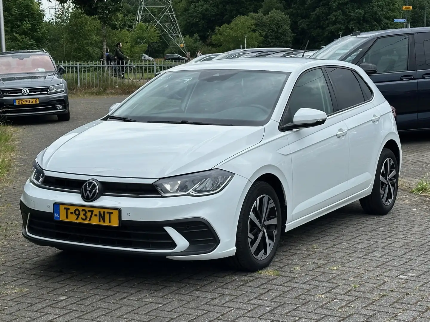 Volkswagen Polo 1.0 TSI 95pk Life Business Blanc - 2
