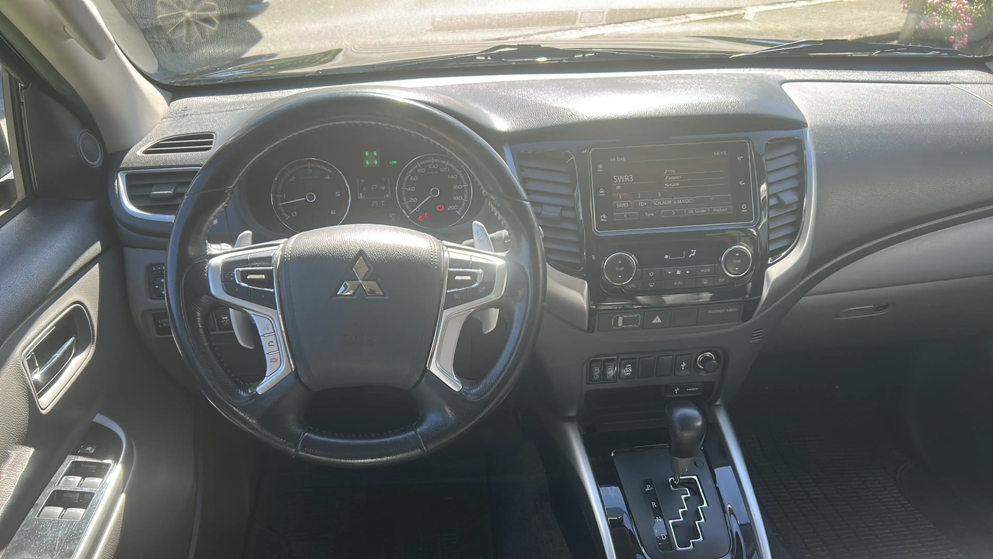 Mitsubishi L200 Edition 100  Doppelkabine 4WD — photo 9