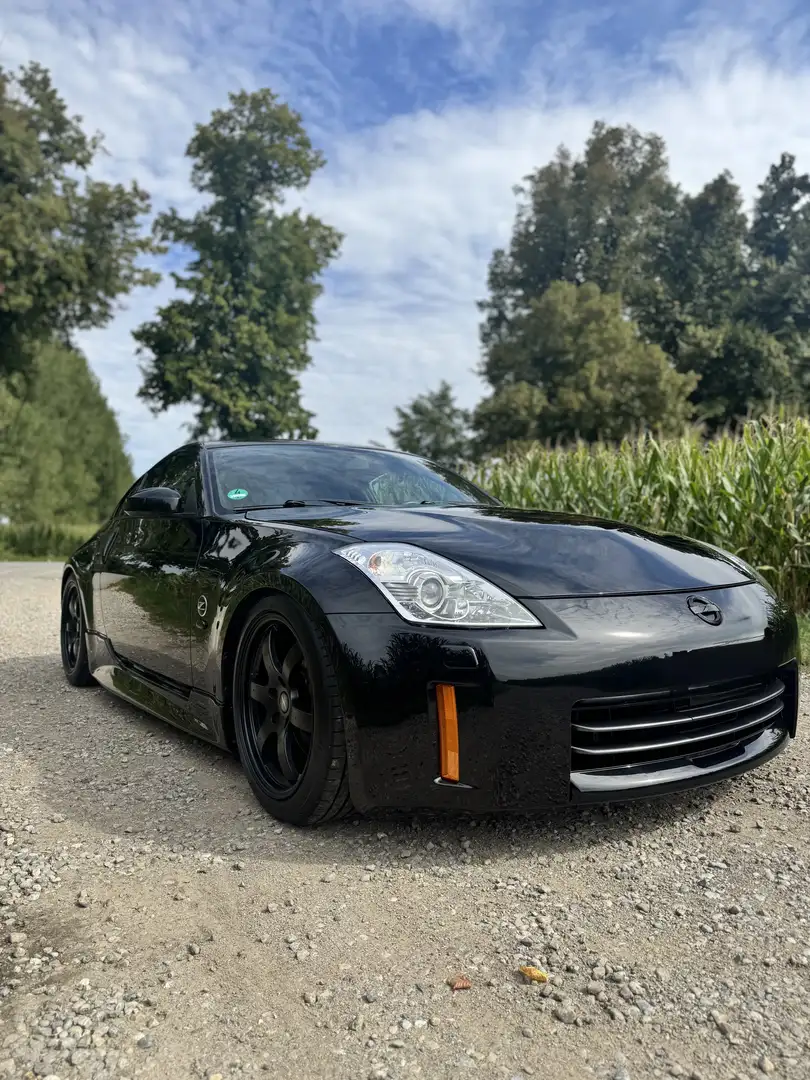 Nissan 350Z 350 Z Pack - 2