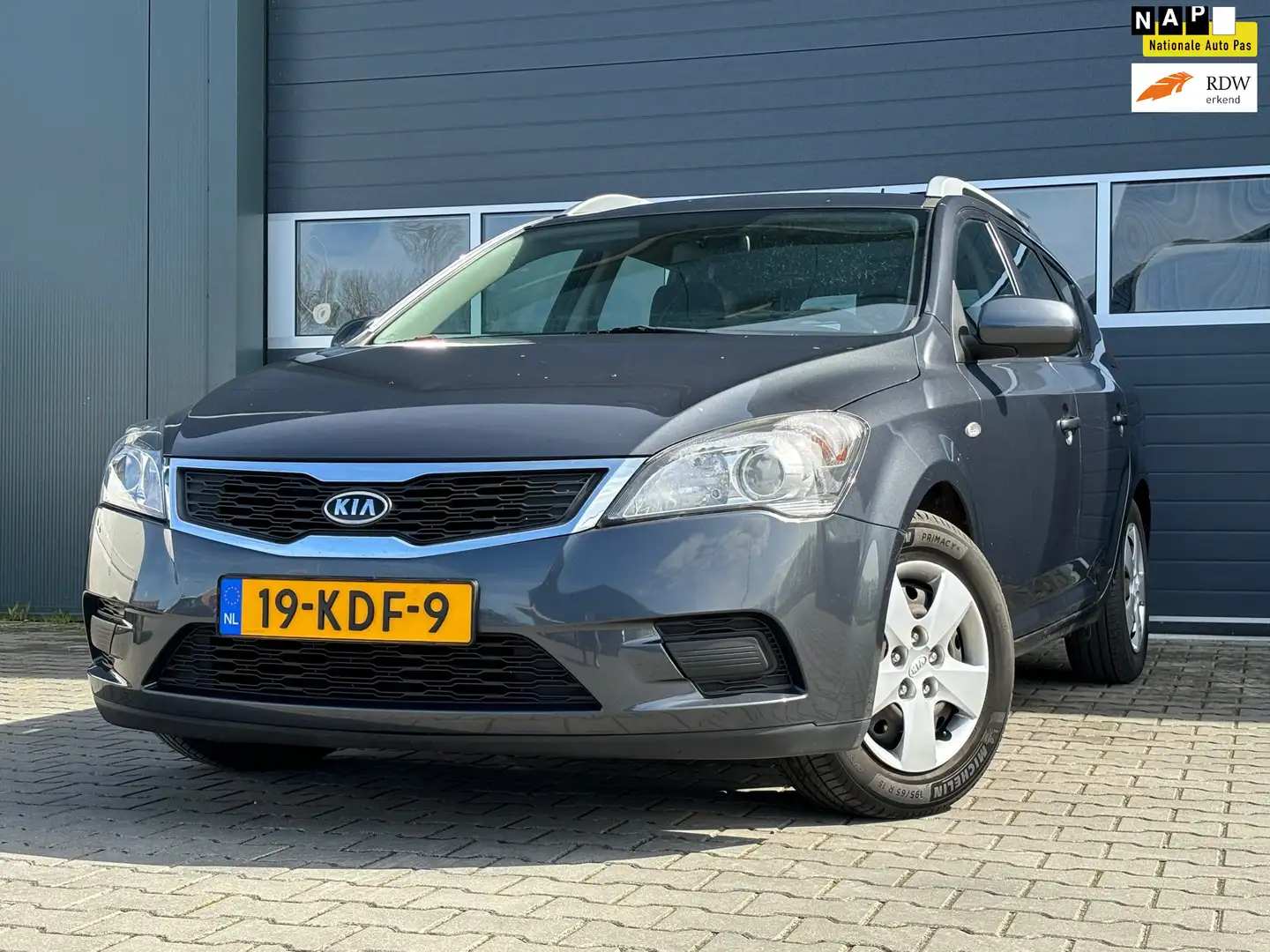 Kia Ceed / cee'd Sporty Wagon 1.4 CVVT X-tra |Airco|Nieuwe APK| Сірий - 1