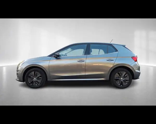 Skoda Fabia view 3