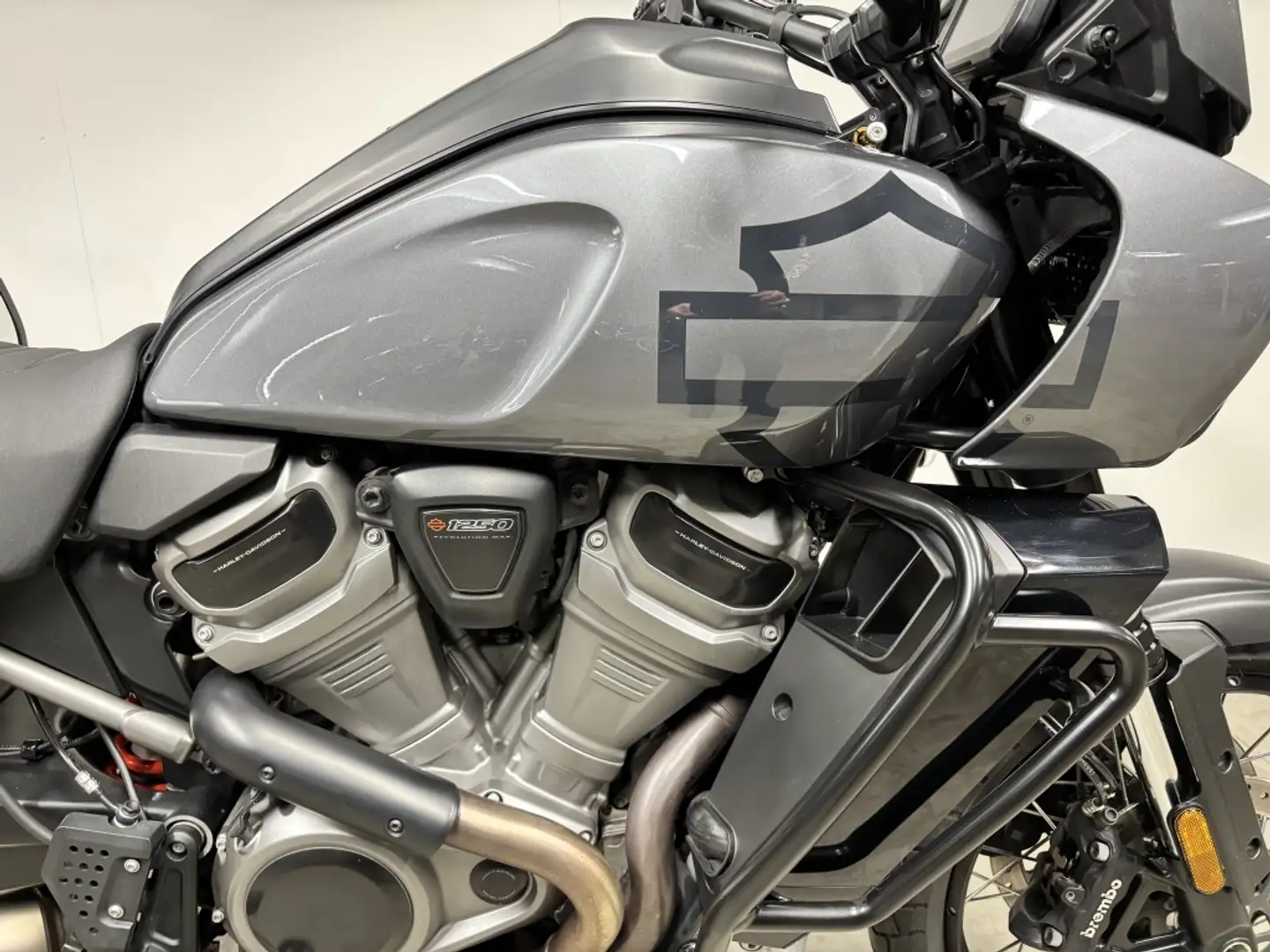 Harley-Davidson Pan America ADVENTURE TOURING RA1250S S Gris - 2