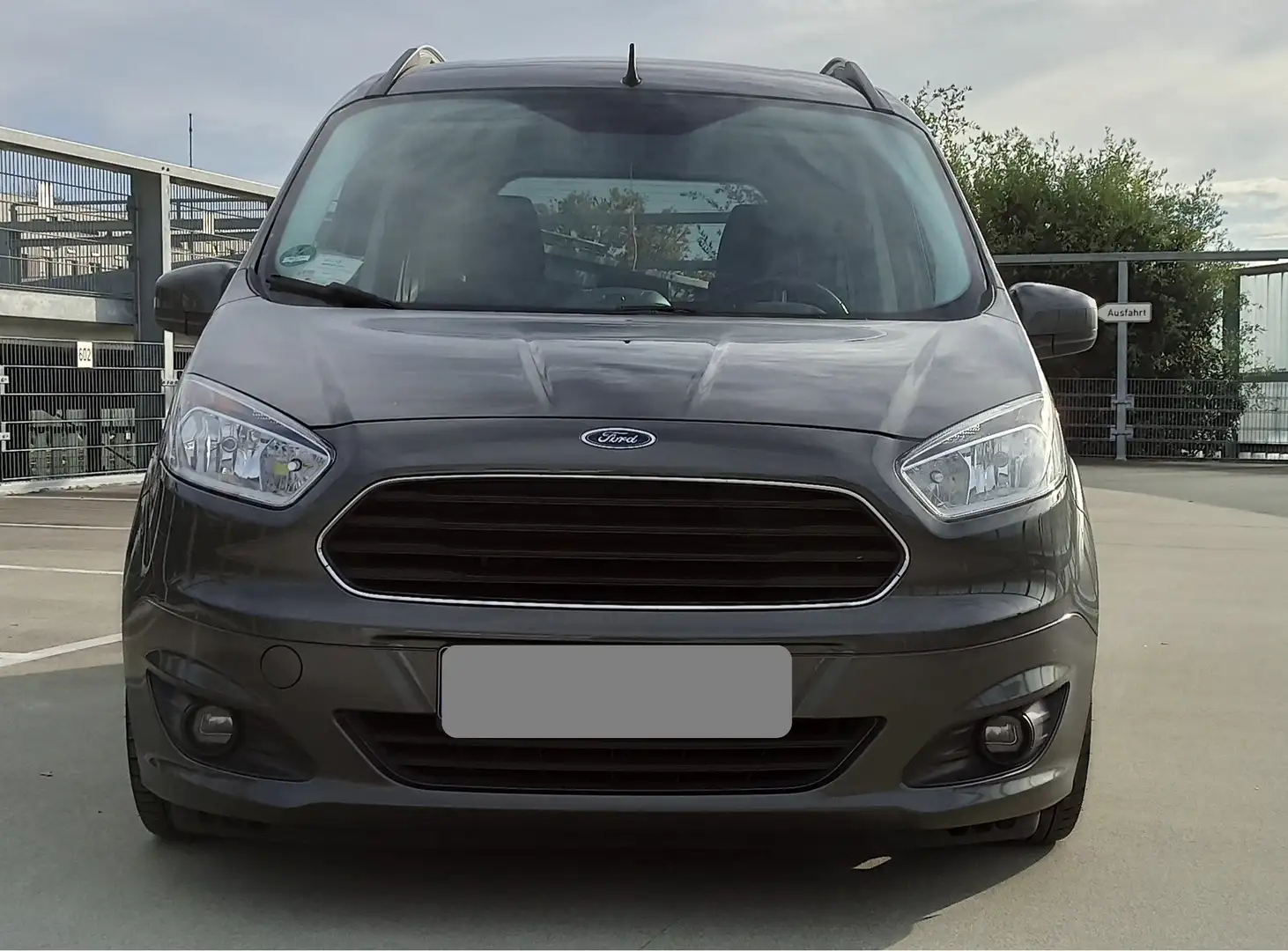 Ford Tourneo Courier Tourneo Courier 1.0 EcoBoost Titanium Szürke - 2