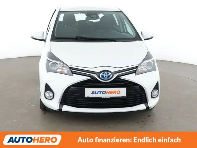 Toyota Yaris view 9