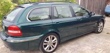 X-Type Estate 2.5i V6 Executive A