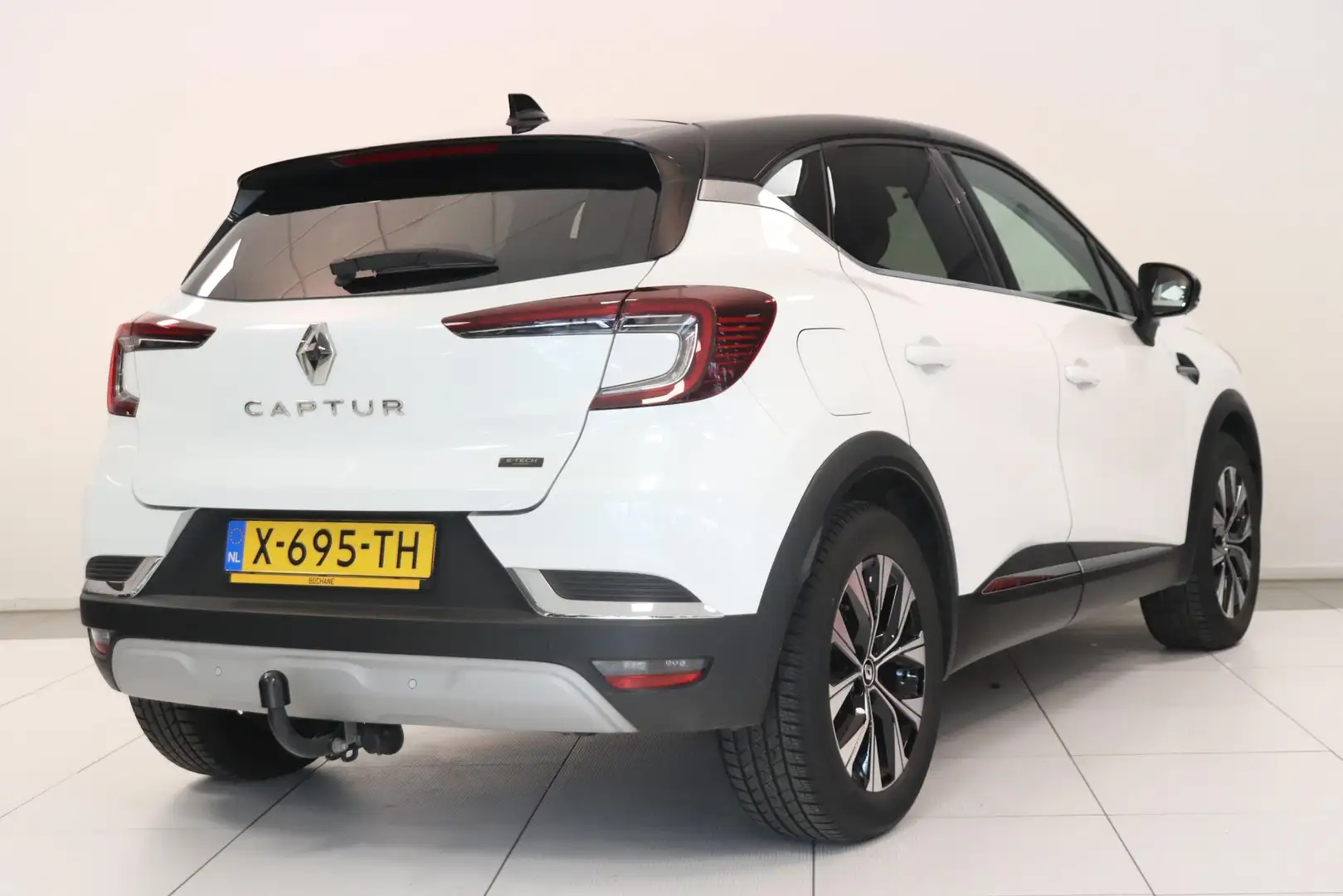 Renault Captur 1.6 E-Tech full hybrid 145 techno | AppleCarplay A Weiß - 2