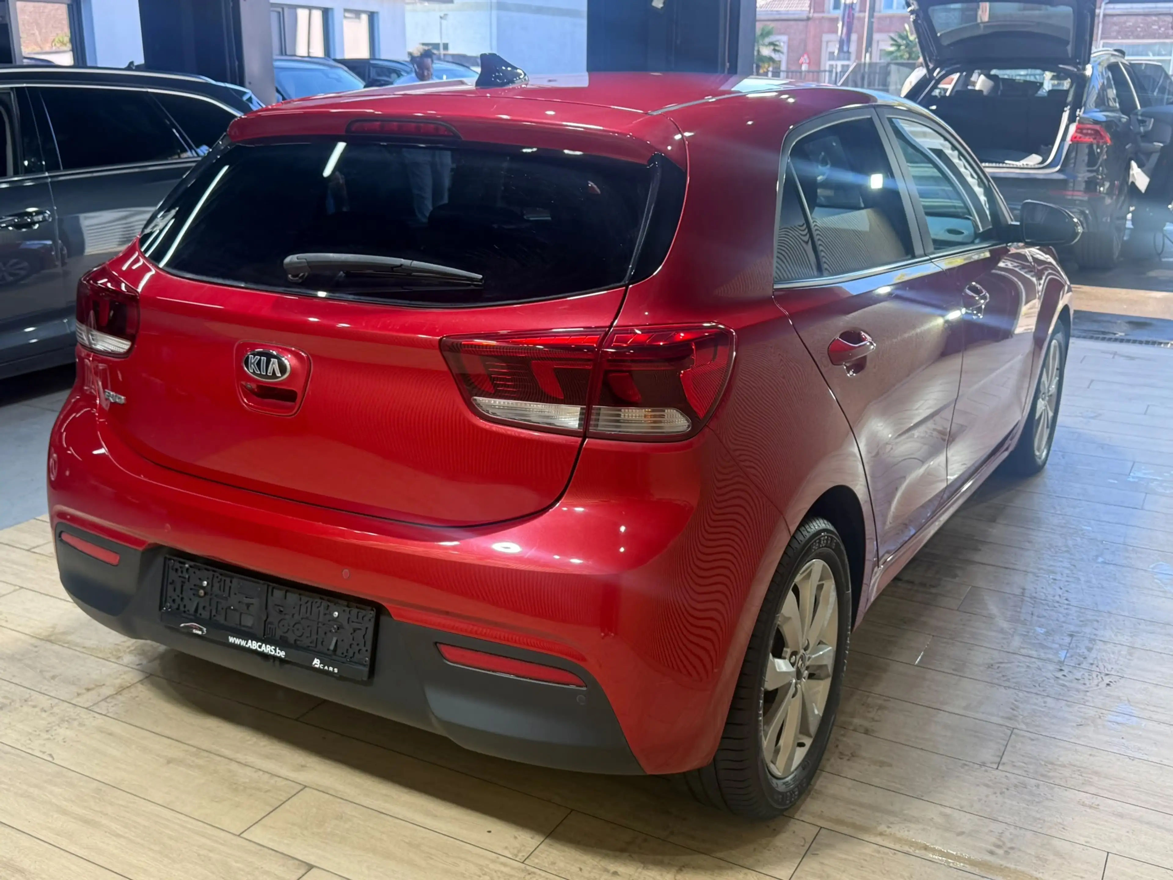 Kia Rio 1.0 * GARANTIE 12 MOIS * 1ER PROPRIETAIRE * — photo 7