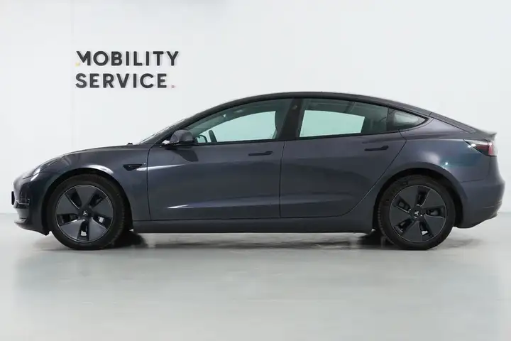 Tesla Model 3 2022, foto 7