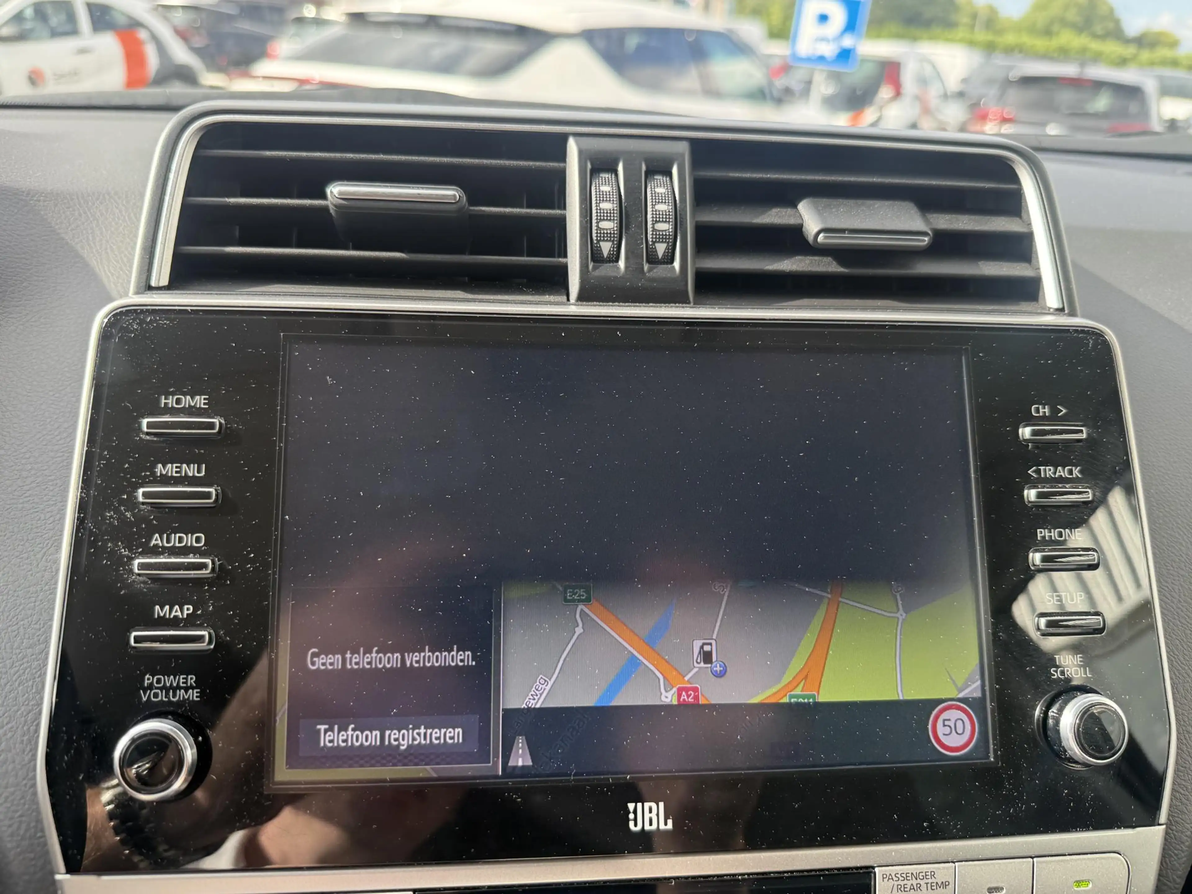 Toyota Land Cruiser 2.8 D-4D-F Professional Window Van Grijs kenteken — photo 15
