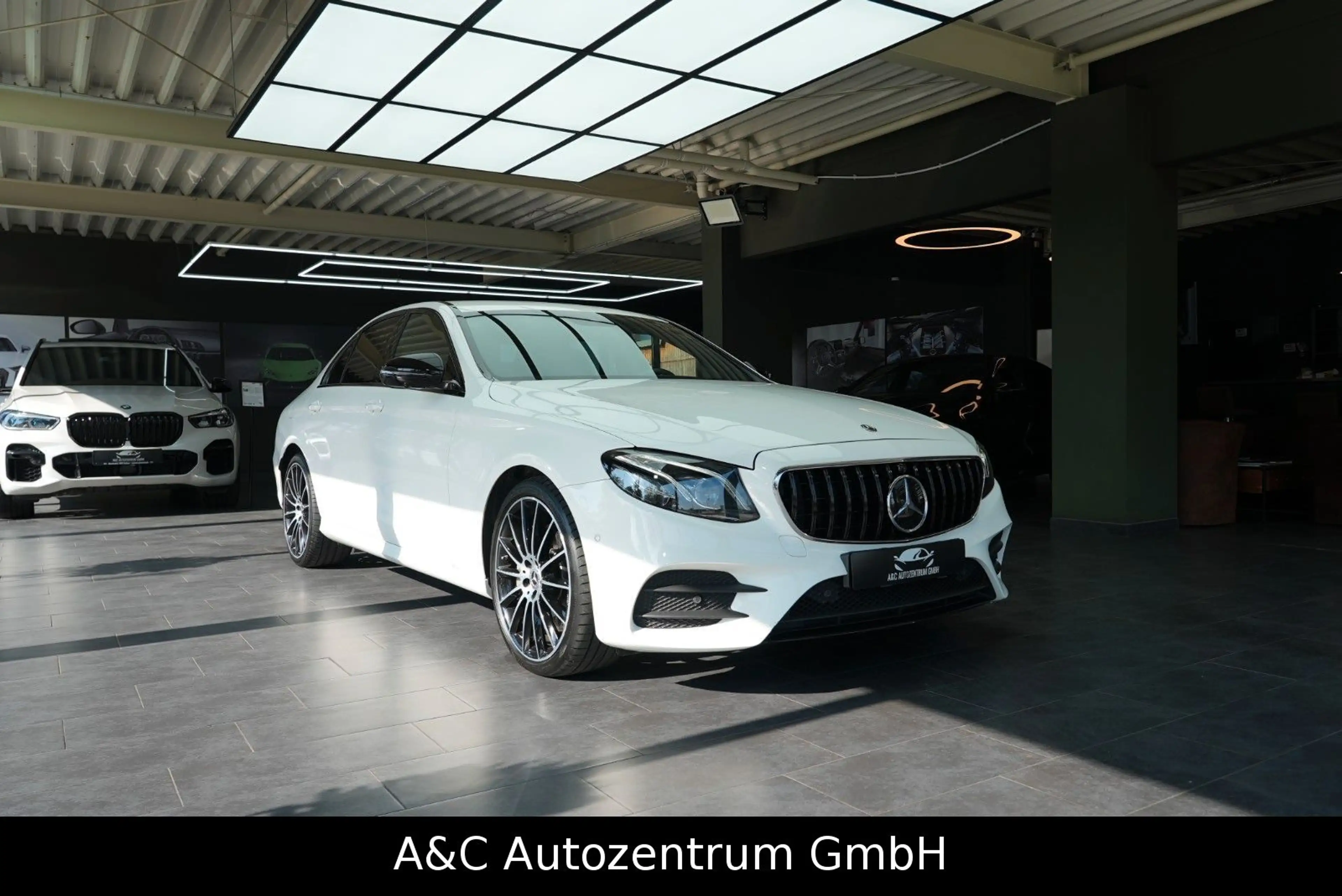 Mercedes-Benz E 400 E400d 4Matic AMG Line — photo 9