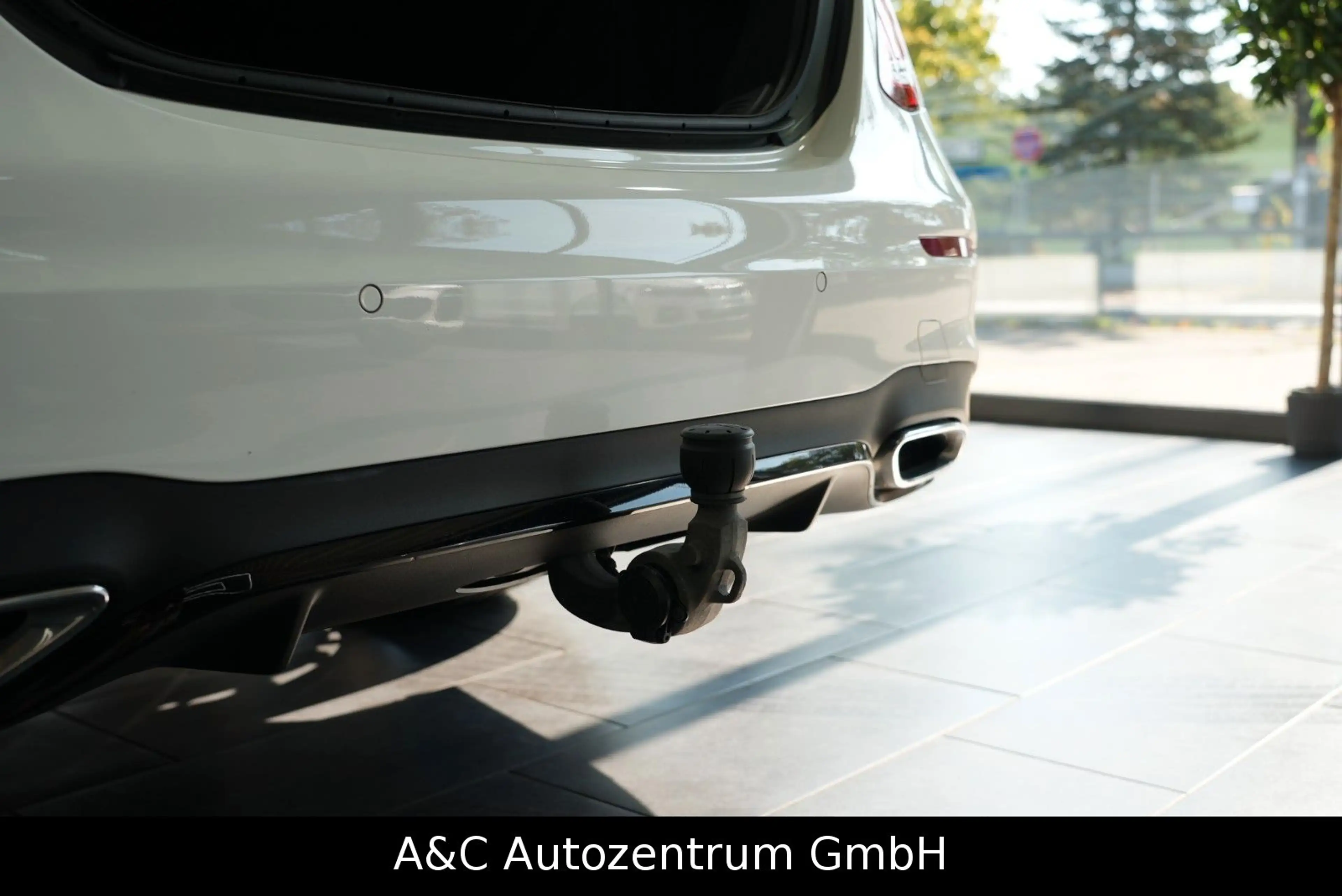 Mercedes-Benz E 400 E400d 4Matic AMG Line — photo 6