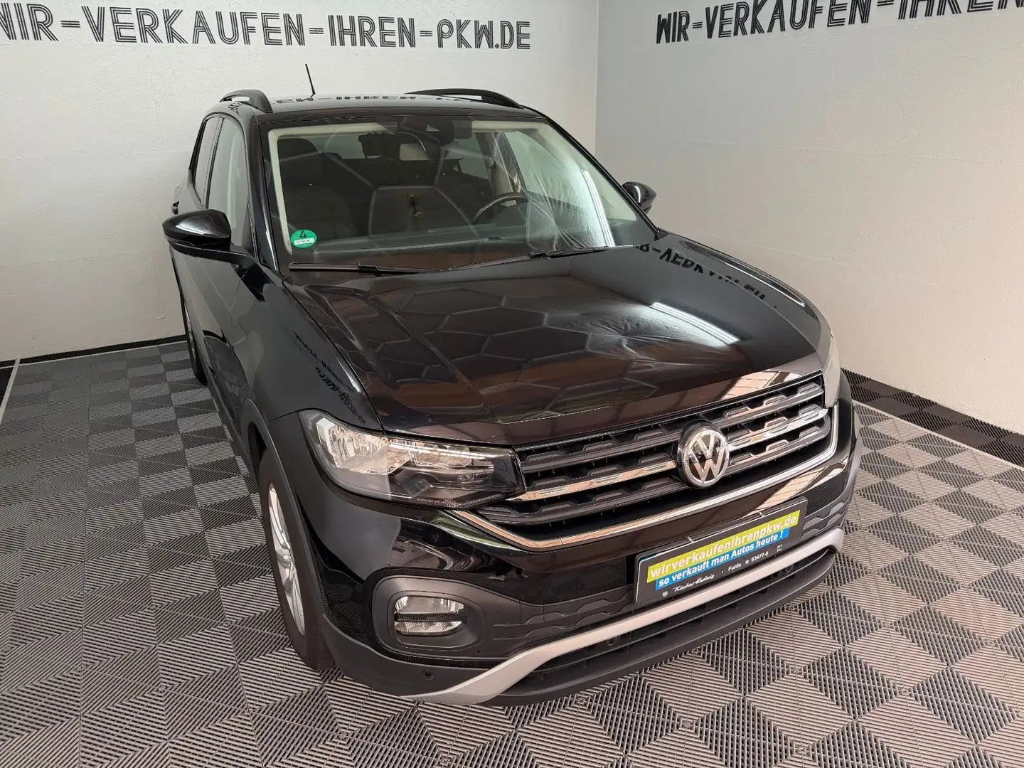 Volkswagen T-Cross Life 1.5 TSi Automatik -VW History 100% Schwarz - 2