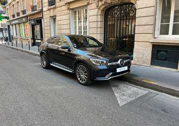 Mercedes COUPE (2) 300 E AMG LINE 4Matic 9G-Tronic SUSPENSION AIR MATIC- BURMESTER- JANTES 20- MARCHES PIEDS- HEAD UP CAR