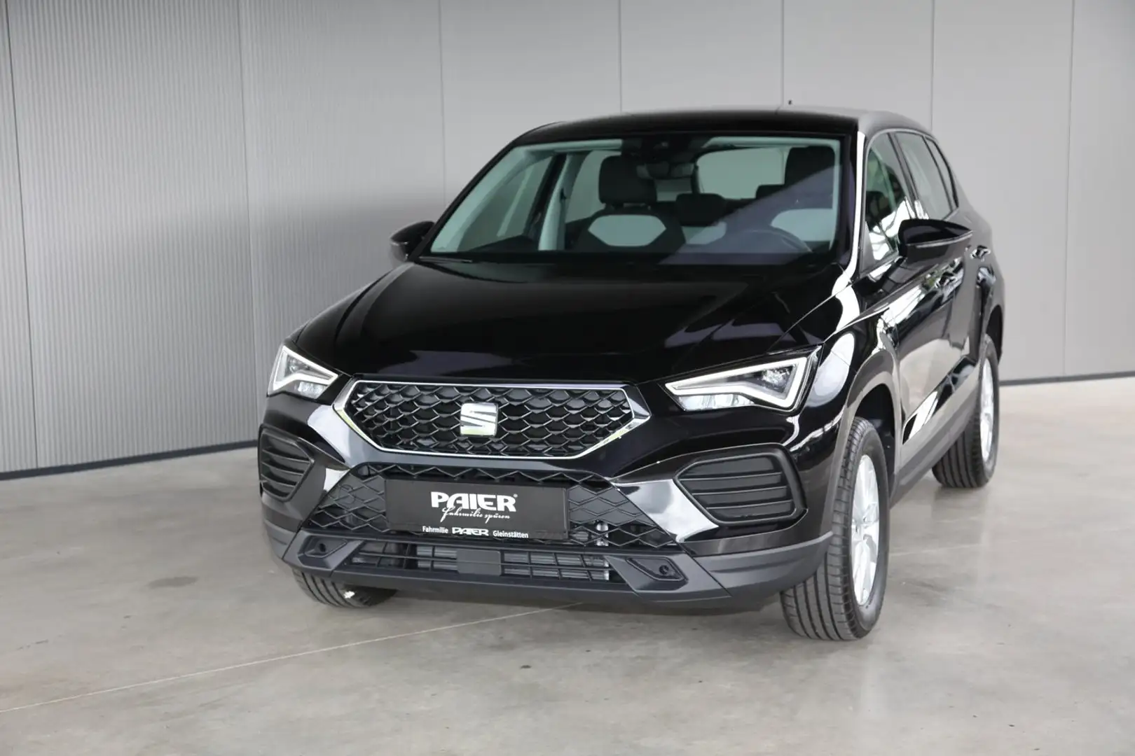 SEAT Ateca Reference Edition 1.0 TSI Schwarz - 2