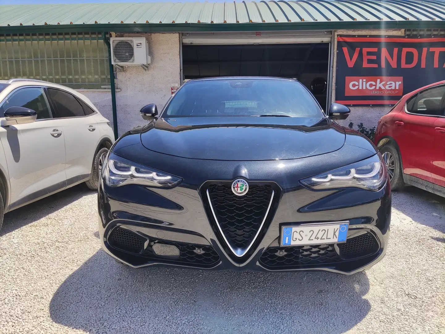 Alfa Romeo Stelvio 2023 2.2 t Ti Q4 210cv auto NO VINCOLI FINANZIARI Noir - 2