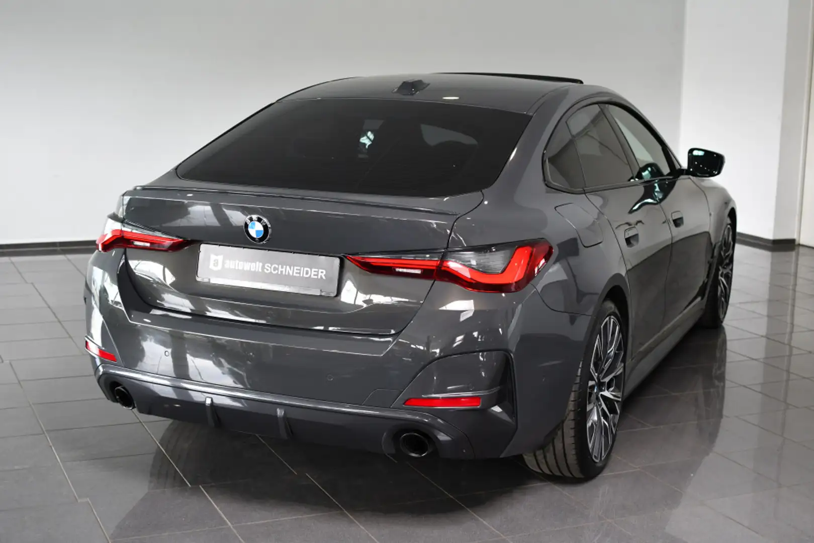 BMW 430 d xDrive M Sport M-Bremse GSD 20 Zelená - 2