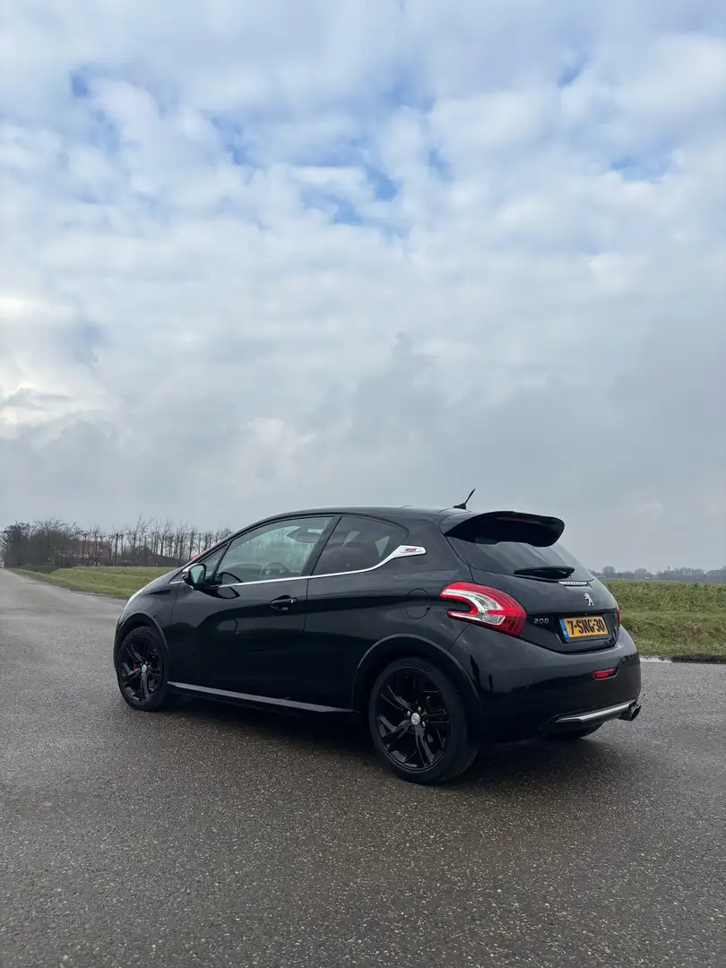 Peugeot 208 1.6 THP GTi Black - 2