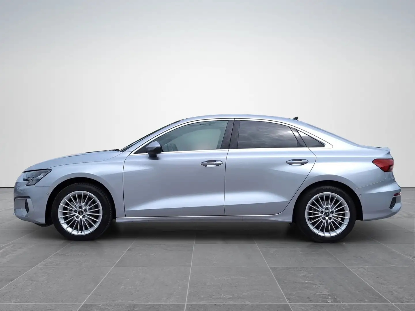 Audi A3 Limousine 35 TFSI advanced ext. Silber - 2