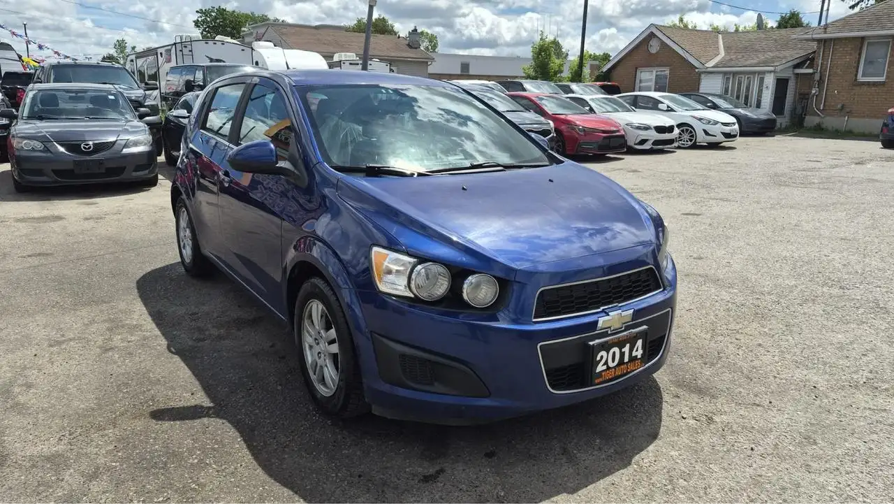 Chevrolet Sonic снимка Chevrolet Sonic