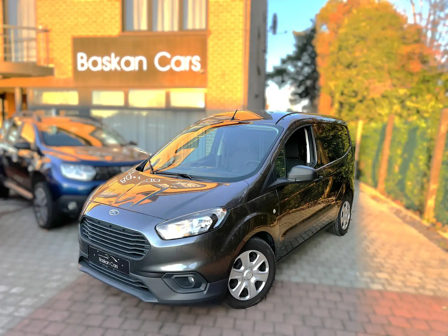 Ford Transit Courier Transit Courier/M2019/49.000KM/AIRCO/12M GARANTIE Gris - 1