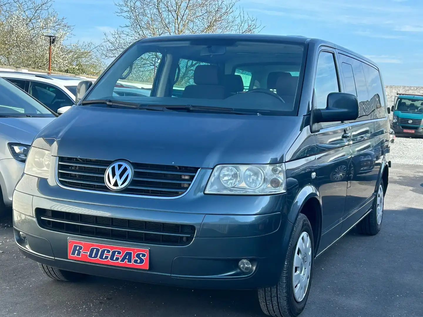 Volkswagen T5 Multivan 2.5 TDi Tiptronic DOUBLE CABINES CLIM Bleu - 1